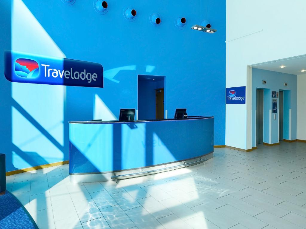 Ramada Encore Milton Keynes Exterior photo